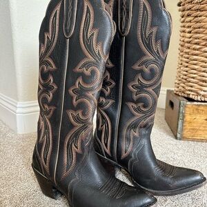 Ariat Belinda Black women’s western boots 9B